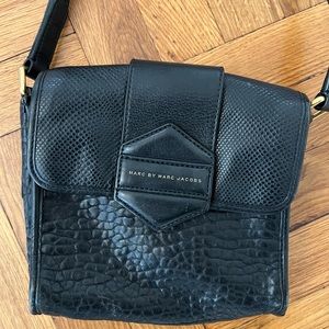 Marc Jacobs cross body